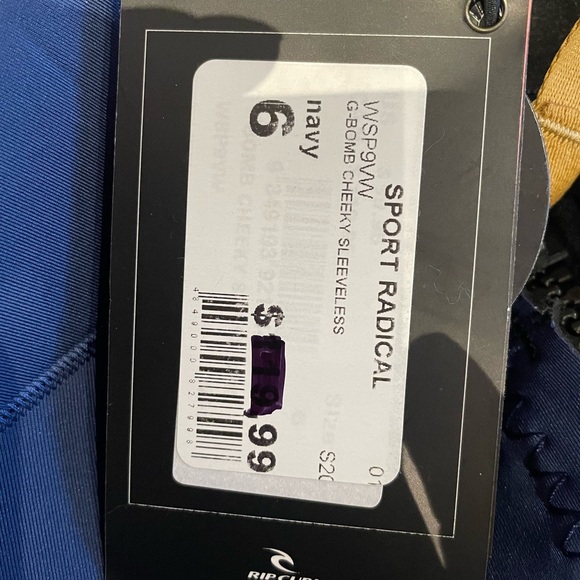 Ripcurl g-bomb sleeveless spring suit - Picture 3 of 3